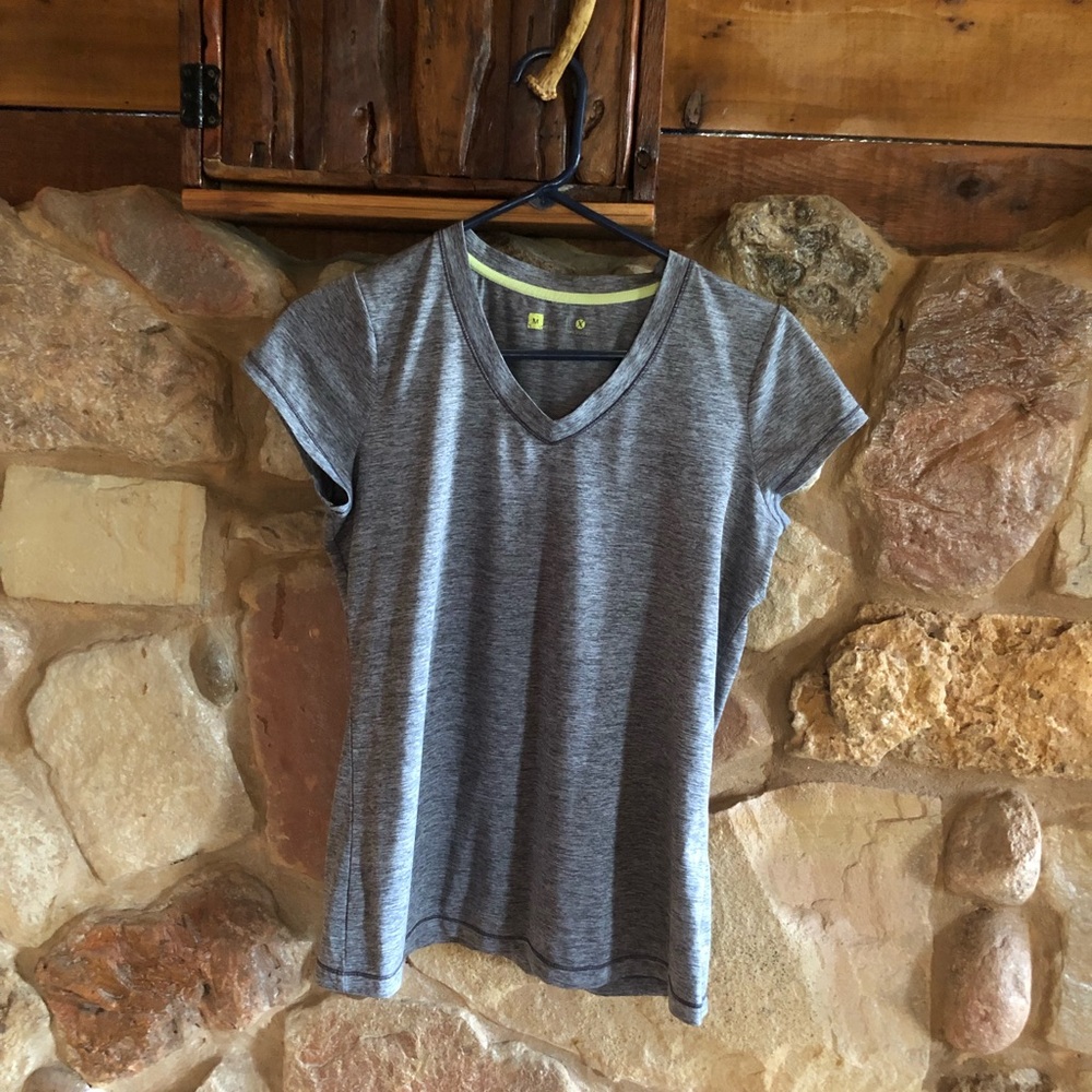 Xersion cap sleeve grey athletic top